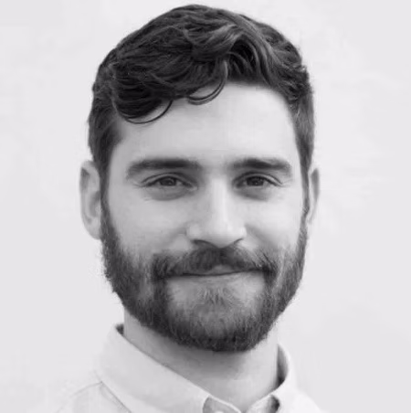 Darcy Denton headshot