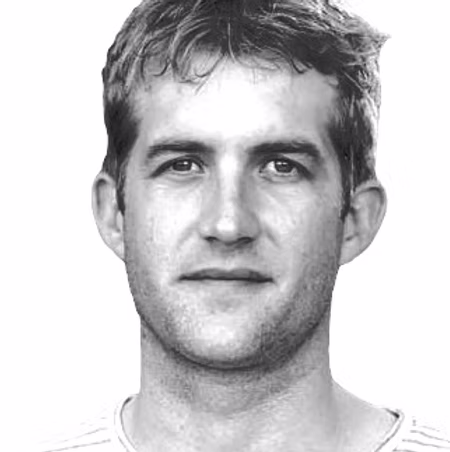 Hayden Smith headshot